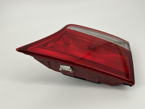 2013 - 2016 Hyundai Santa FE XL PASSENGER SIDE Inner Taillight