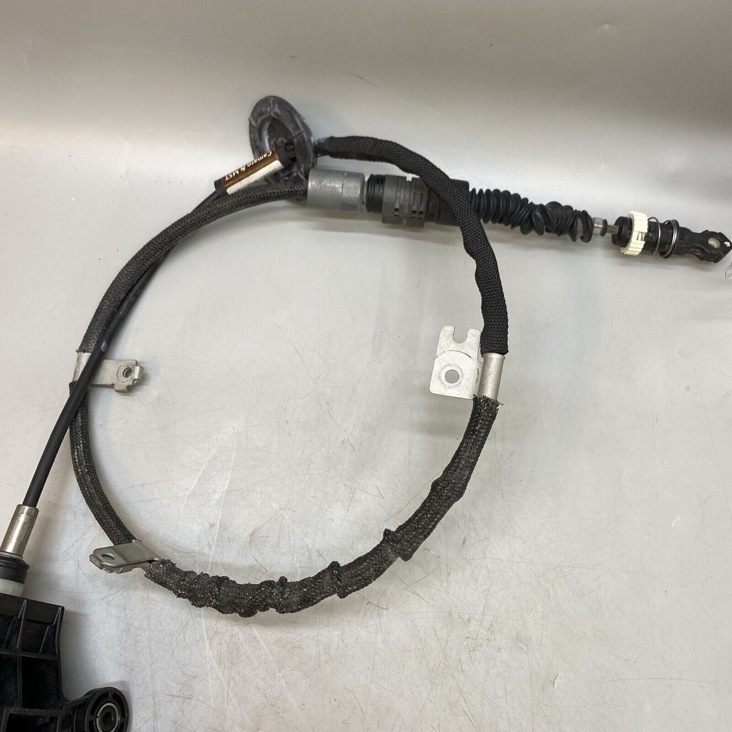 2020 CAMARO AUTOMATIC GEAR SELECTOR SHIFTER ASSEMBLY OEM 84069303