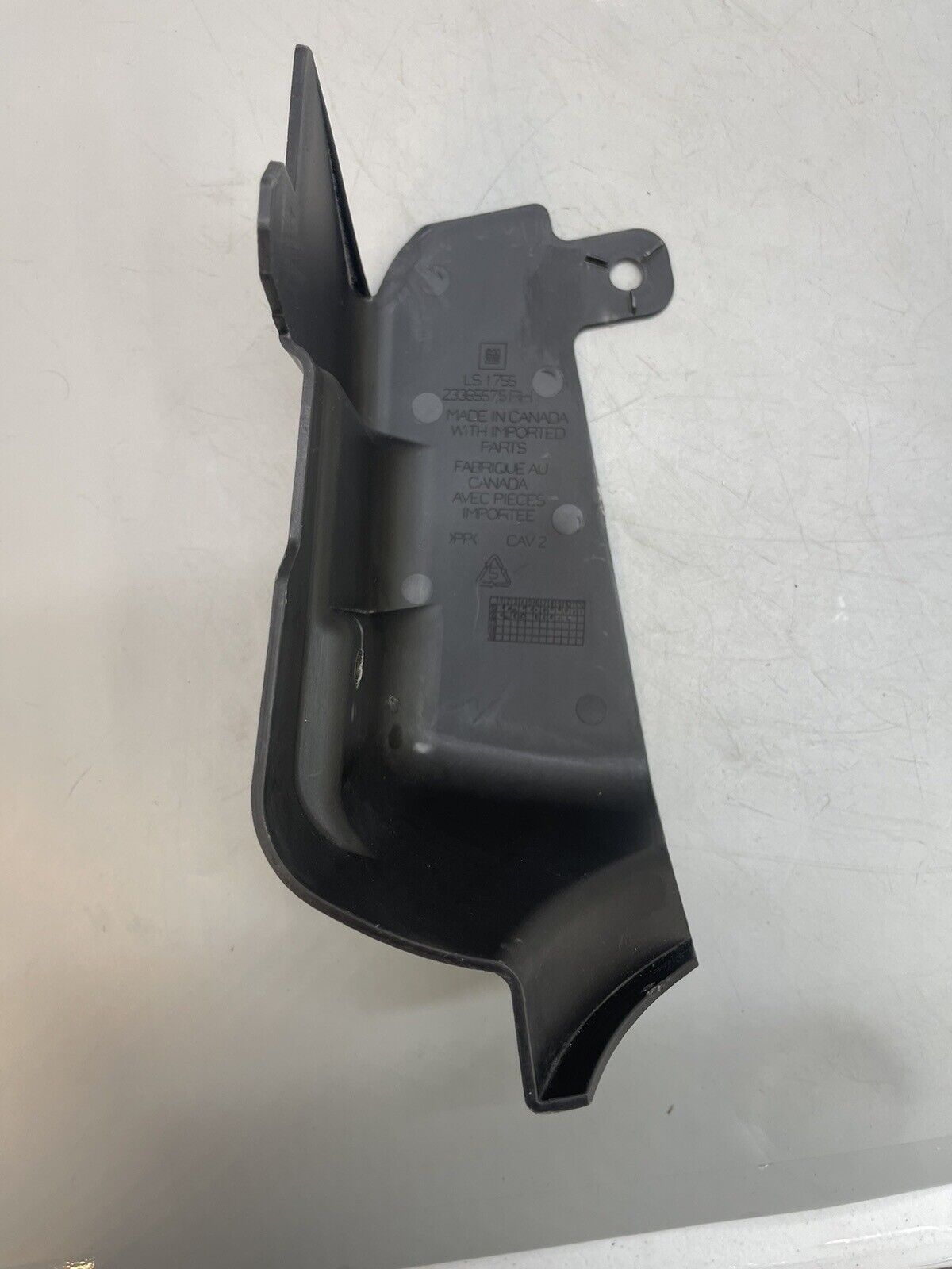 2016-2023 CHEVROLET CAMARO REAR RIGHT SIDE TRUNK QUARTER COVER TRIM PANEL OEM