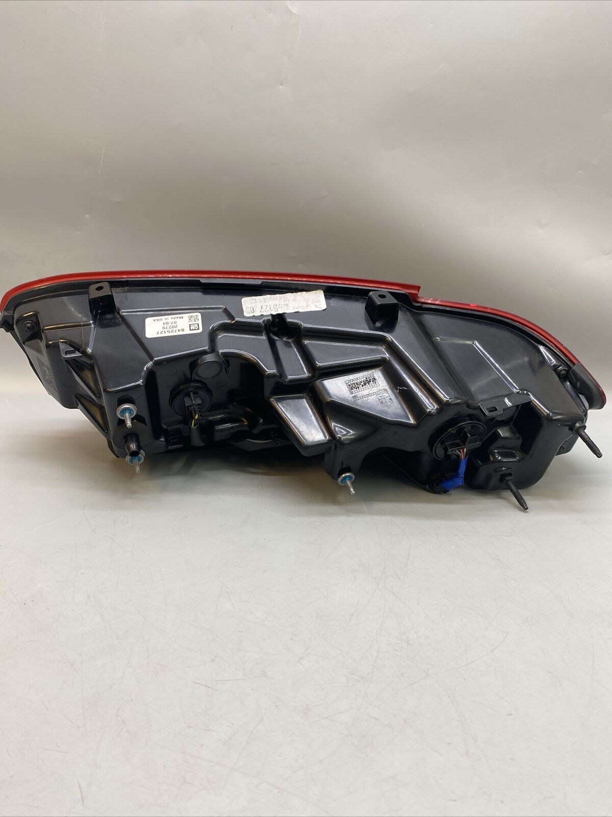 2019 2020 CHEVY CAMARO DRIVER LEFT TAIL LIGHT TAIL LAMP BRAKE LIGHT 84725127 OEM