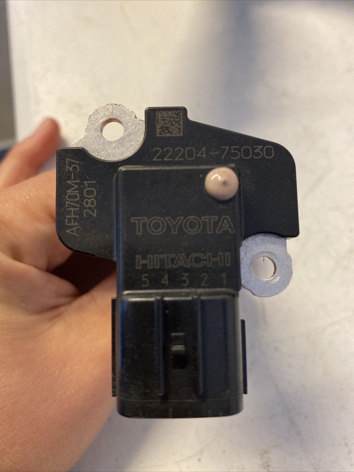 2019 TOYOTA PRIUS METER SUB-ASSY INTAKE AIR FLOW 22204-75030 OEM 16 17 18 19