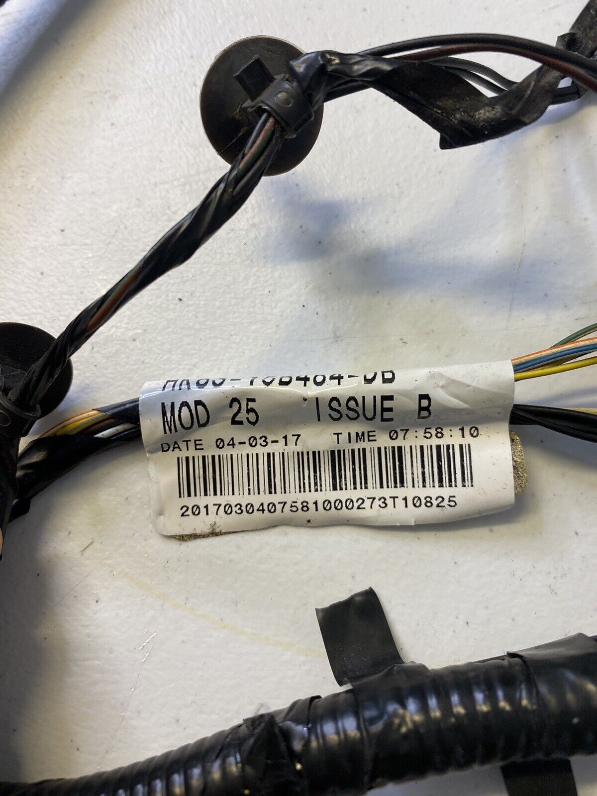 2017 - 2020 JAGUAR F-PACE REAR BUMPER WIRE WIRING HARNESS HK8315B484- BD OEM