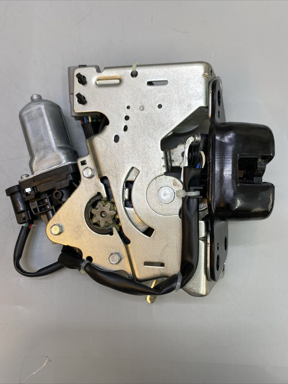 2011-2022 Fits Dodge Durango Tailgate Liftgate Power Motor Lock Latch Actuator