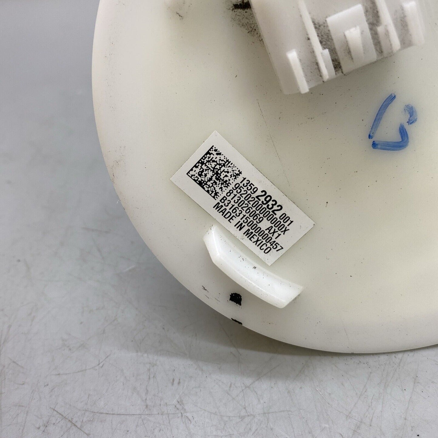 2020 CHEVROLET CAMARO FUEL GAS TANK PUMP LEVEL SENDER UNIT OEM 13592932