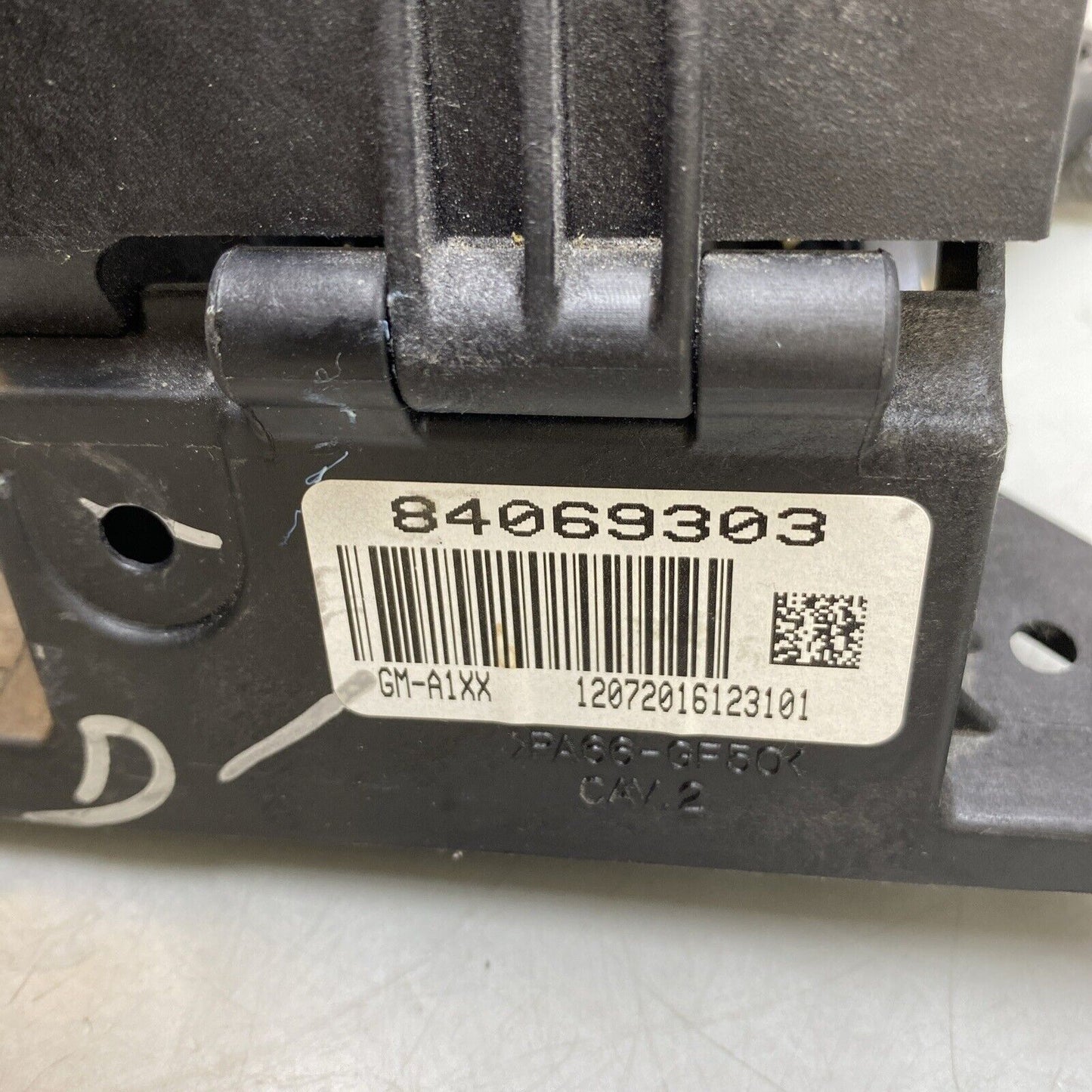 2020 CAMARO AUTOMATIC GEAR SELECTOR SHIFTER ASSEMBLY OEM 84069303