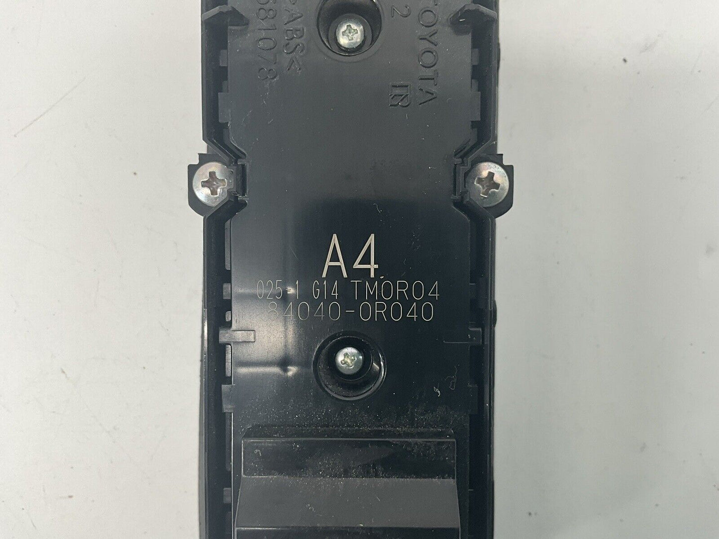 2020-2022 TOYOTA COROLLA Driver's Door Switch master Sedan 84040-0R040 OEM