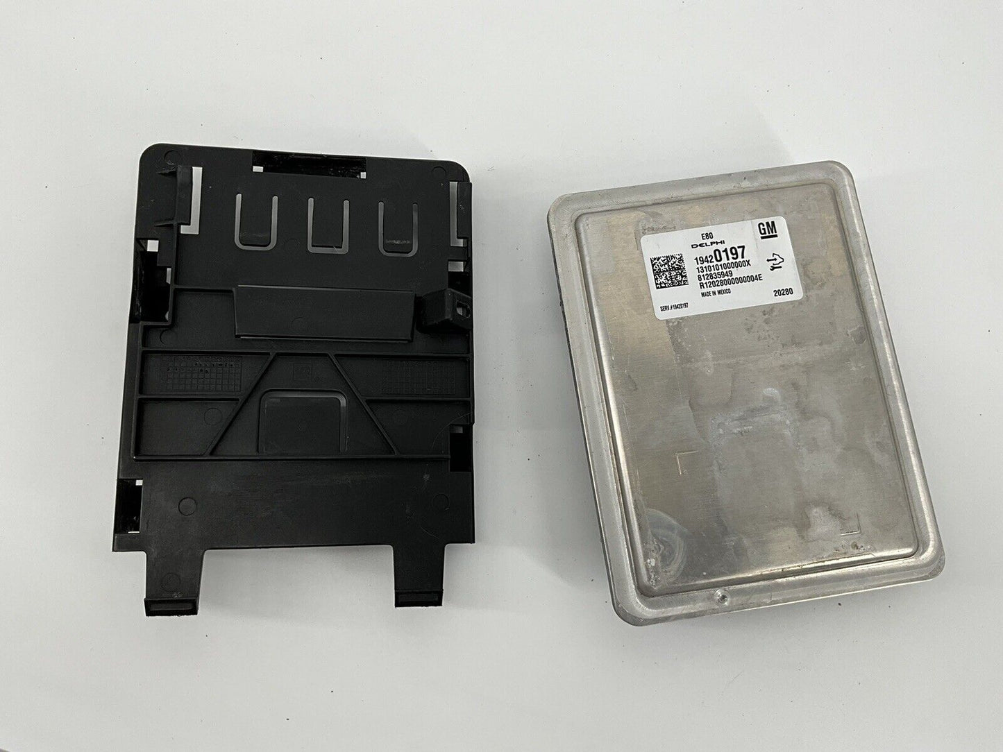 DELPHI E80 ECU 12676841 GM And Engine Control Module