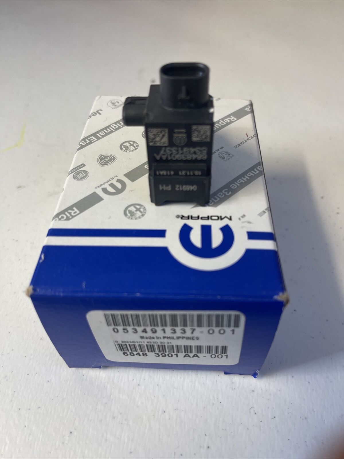 NEW Genuine Mopar 2021-23 CHRYLSER Acceleration Sensor 68483901AA