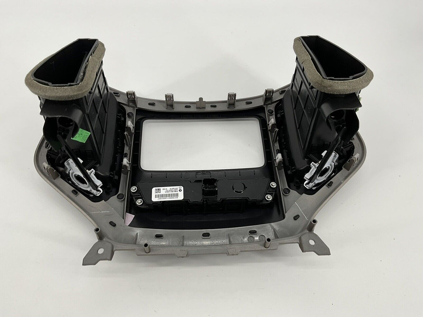2015-2017 Chrysler 200 Center Dash Radio Bezel TRIM PANEL OEM 68160143AA