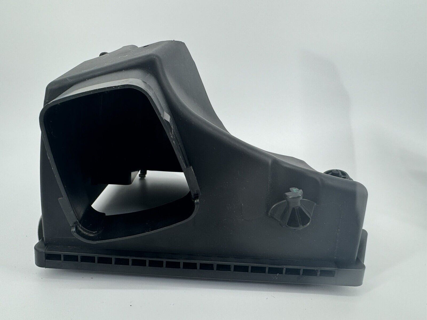 2012-2018 BMW f30 320 328 330 335 340 Engine AIR Filter Housing