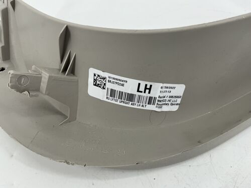 2017- 2024 CHRYSLER PACIFICA LIFTGATE LEFT UPPER COVER OEM 5RJ27PD2AE BEIGE_H7XP