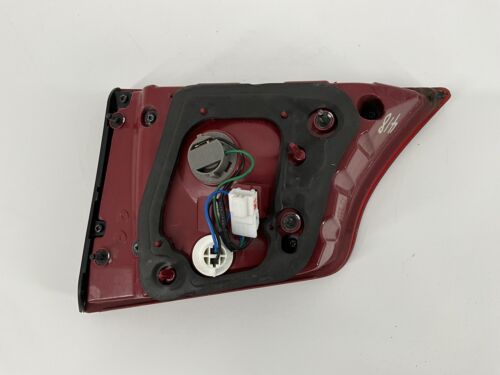 2013 - 2016 Hyundai Santa FE XL  PASSENGER SIDE Inner Taillight