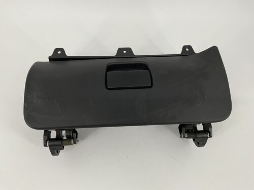 19-21 SILVERADO BLACK RH PASSENGER UPPER DASH GLOVEBOX COMPARMENT OEM 84539636