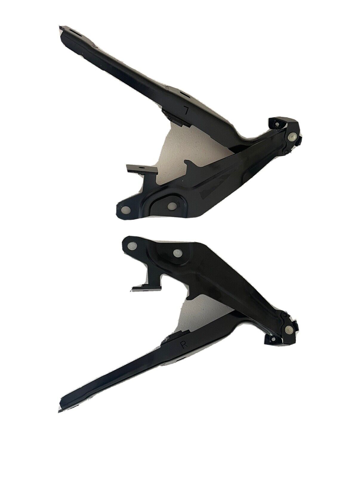 New Hood Hinges Set of 2 Driver & Passenger Side LH RH FO1236167 FO1236166 Pair