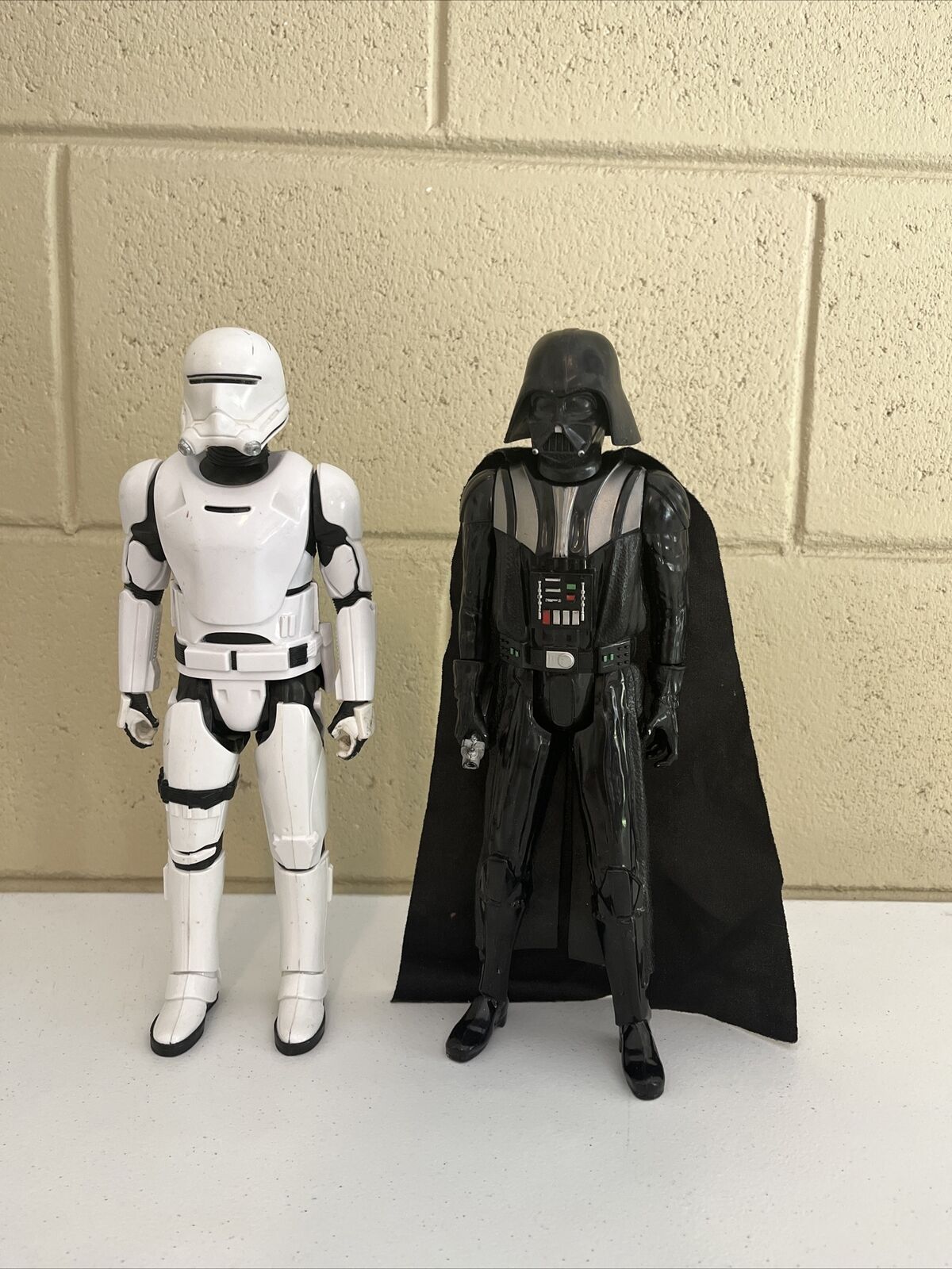 Hasbro Star Wars The Black Series Darth Vader Figure Action Figure