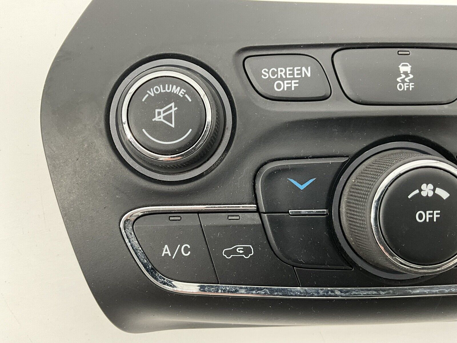 2014 2015 2016 2017 JEEP CHEROKEE AC HEATER CLIMATE  CONTROL 68293521AB OEM