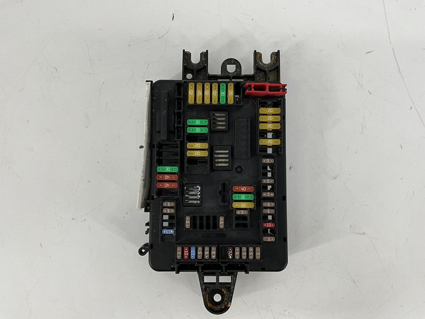 BMW 3 F30 Front Power Distribution Fuse Box Relay OEM 938907001