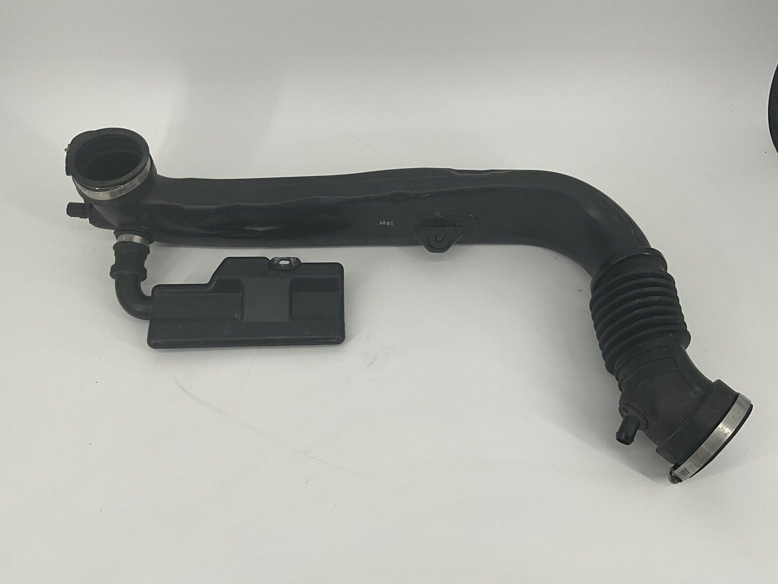 Engine Air Intake Hose Mopar 68211695AB