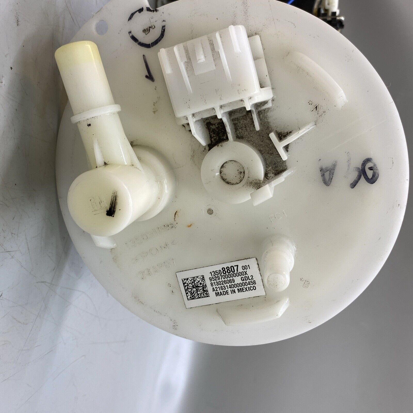 2020 CHEVROLET CAMARO FUEL GAS PUMP MODULE ASSEMBLY OEM 13508807