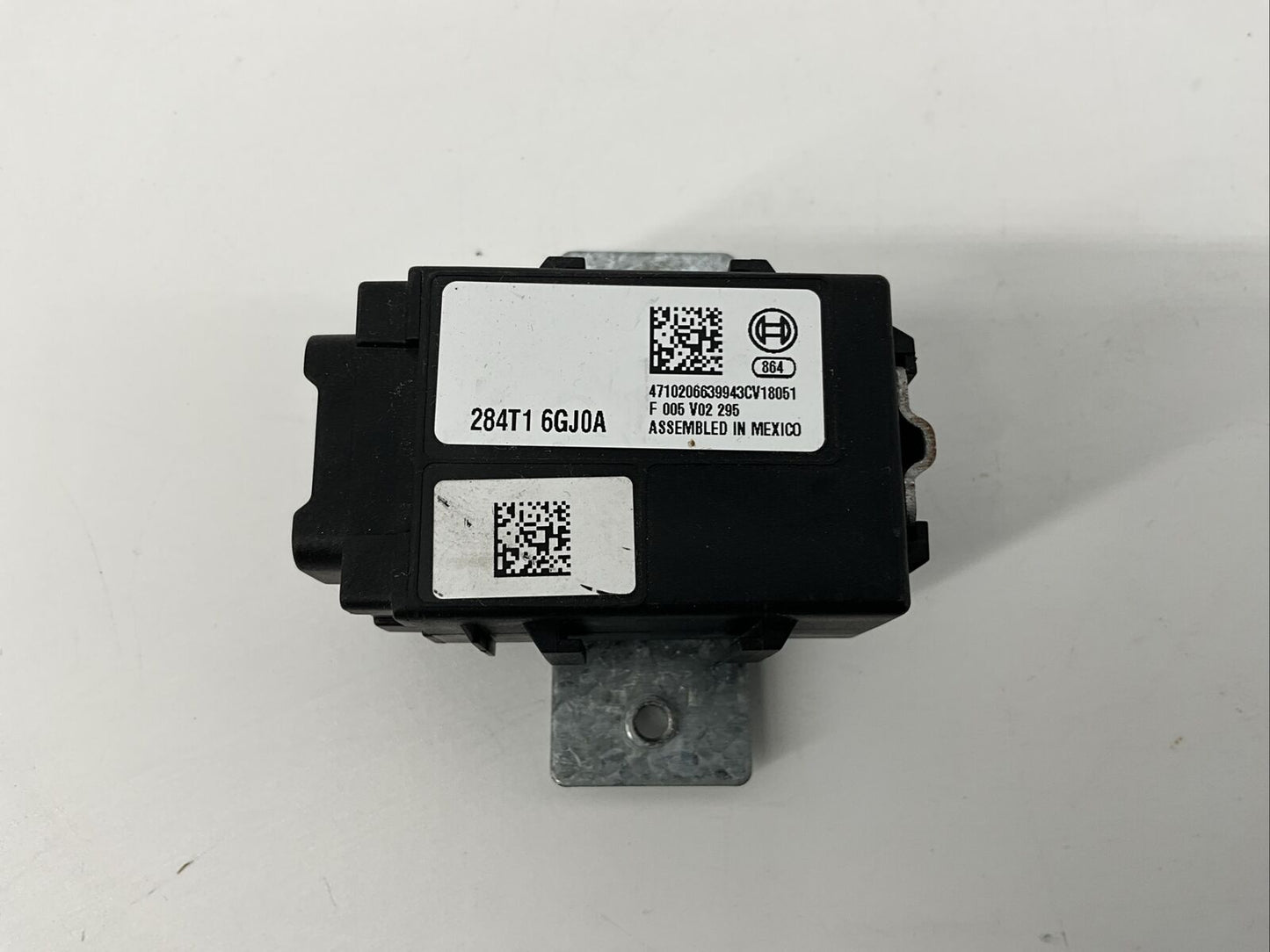 2018 Nissan 370z CAN Gateway Control Module 284T16GJ0A OEM FN96