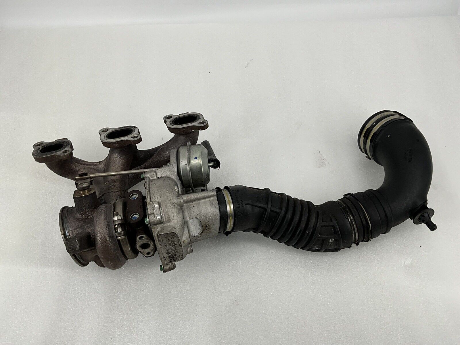 Left Engi Turbo Turbocharger Exhaust 297712 OEM Maserati Ghibli 2014 30k Míles