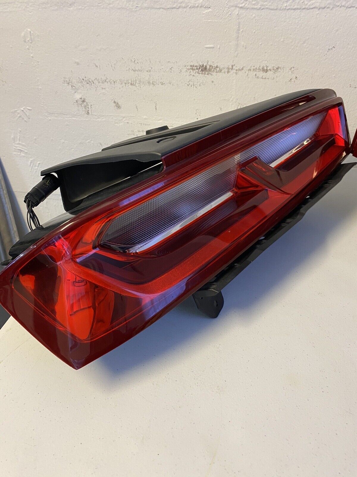 2016- 18 Chevrolet Camaro OEM Led RH/ LH tail light, Pair