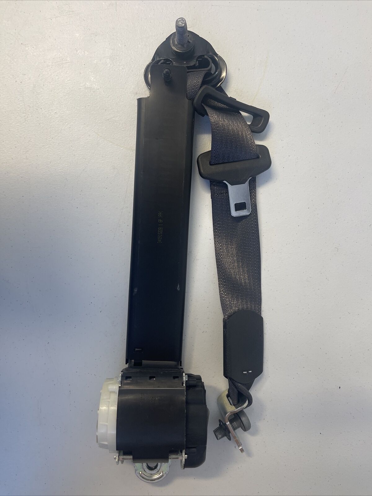 16-18 CAMARO CONVERTIBLE Seat Belt REAR RIGHT