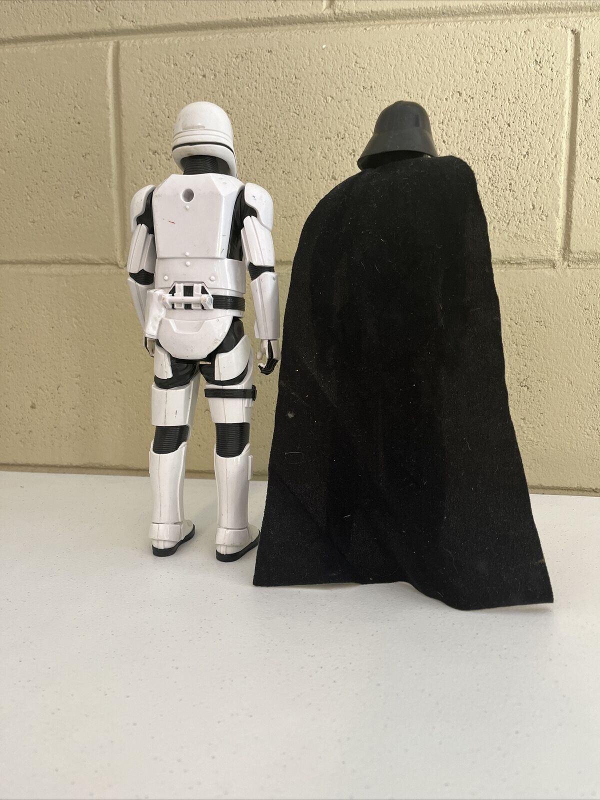 Hasbro Star Wars The Black Series Darth Vader Figure Action Figure