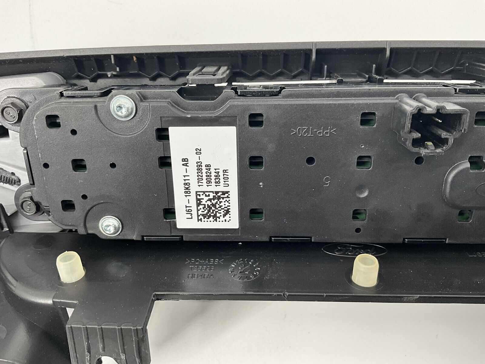 2020-2022 FORD ESCAPE OEM Radio Control Panel LJ6T-18K811-AB LJ6B-S045H93-A