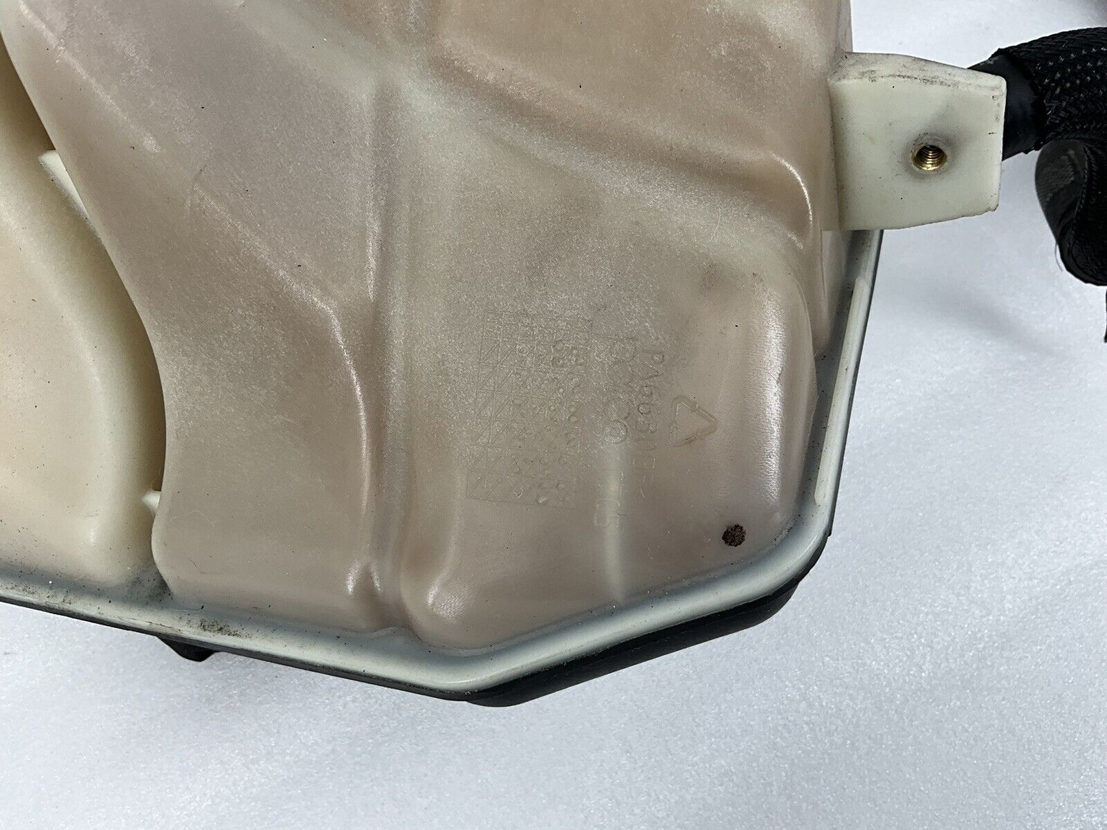 Maserati Ghibli Levante Quattroporte Coolant Expansion Tank 3.0TT V6 Engine