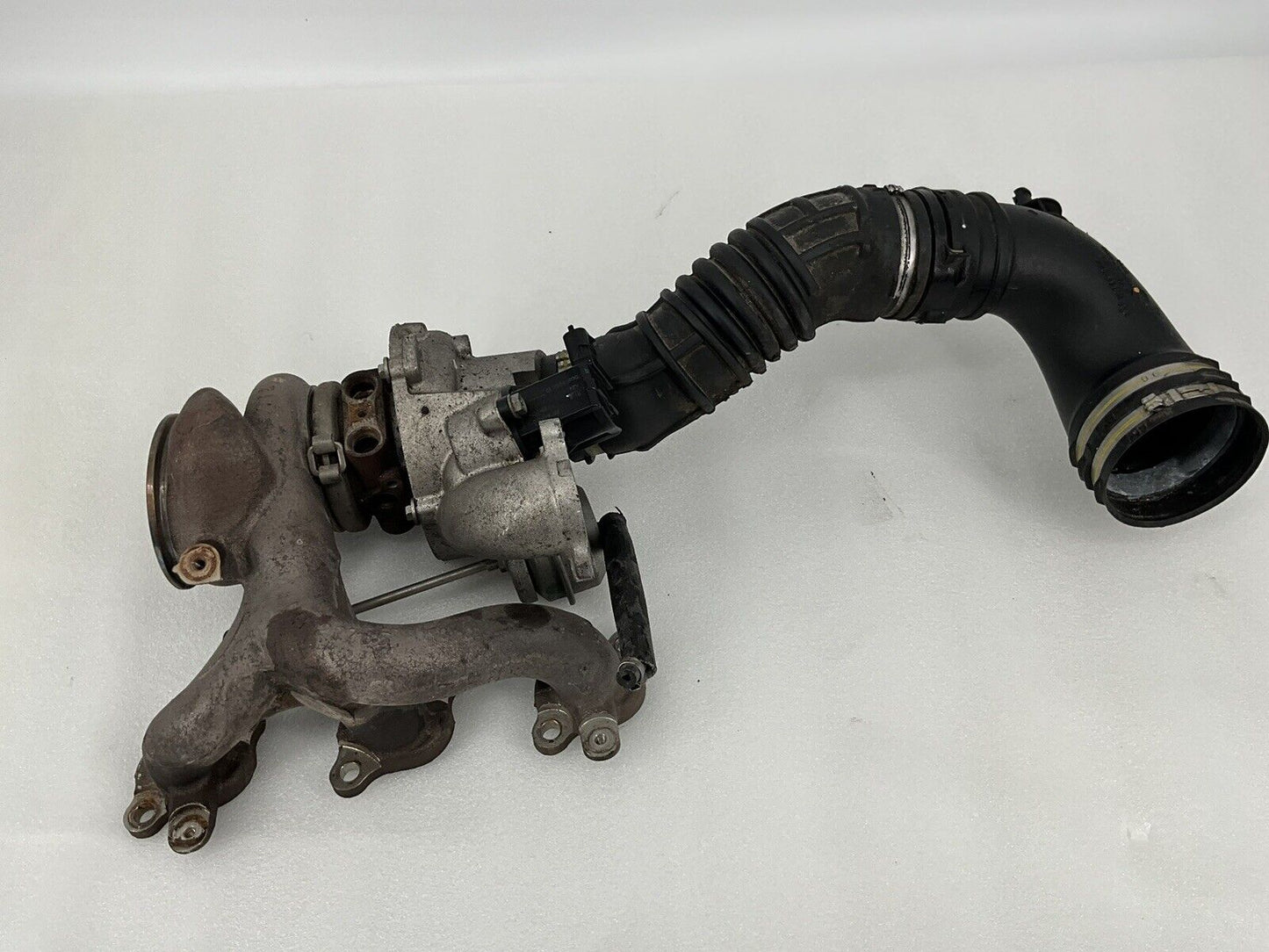 Left Engi Turbo Turbocharger Exhaust 297712 OEM Maserati Ghibli 2014 30k Míles