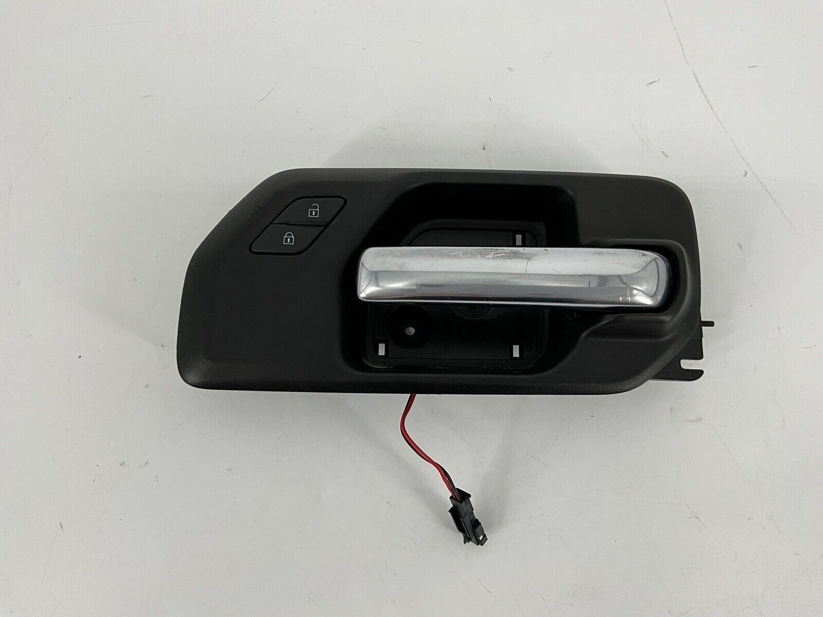 CHEVROLET SILVERADO 1500 FRONT RIGHT SIDE DOOR INTERIOR HANDLE OEM 2014 - 2019💎